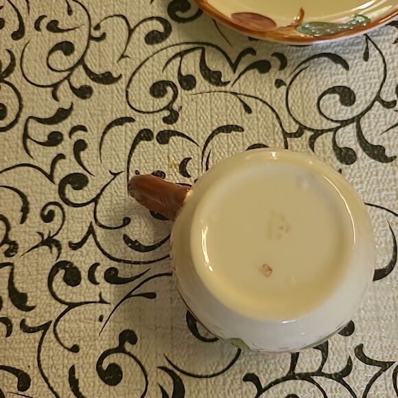 Fransican cups and Saucers - Picture 16 of 16